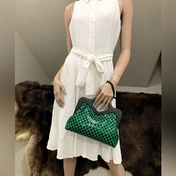 Handmade Genuine Cowhide Check Embossed, Chic Heart Shaped Wooden Frame Satchel - Picture 5 of 16